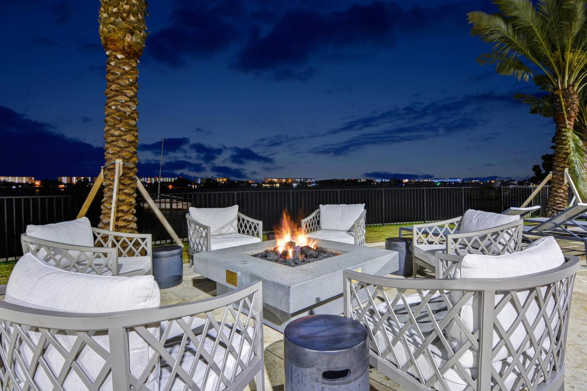 Residence Inn By Marriott Fort Walton Beach Bagian luar foto